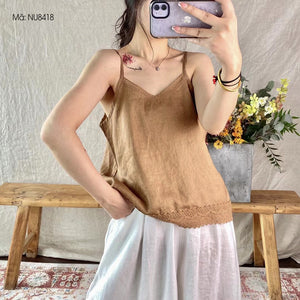 Áo T-shirt linen hai dây sát nách cổ V kiểu ren viền - NU8418