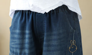 Quần baggy denim lửng thêu những chú thỏ - Q235