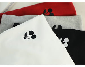 Áo T-shirt ngắn tay cổ tròn thêu quả cherry - NU9832