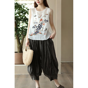 Áo T-shirt linen sát nách cổ tròn thêu tranh - NU8700