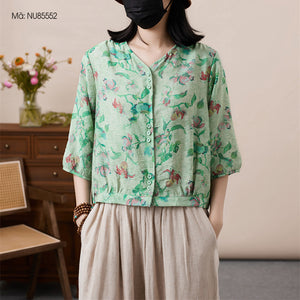 Áo sơ mi tay lửng cổ V in hoa văn retro - NU8555