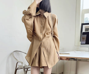 Bộ đồ gồm áo sơ mi cánh dơi cổ đức dài tay và quần sooc - OD1474