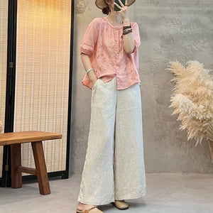 Áo sơ mi linen ngắn cổ tròn xếp ly thêu hoa lá - NU9773