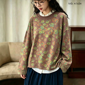 Áo T-shirt dài tay cổ tròn in hoa lá - A1634