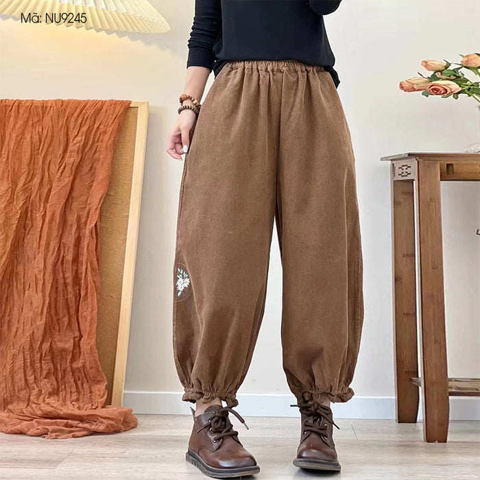Quần baggy nhung lưng thun ống côn bo chun thêu hoa lá - NU9245
