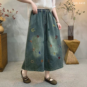 Quần baggy denim lửng ống rộng thêu retro - Q418