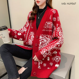Áo khoác len dài tay cổ V hoa văn trừu tượng khuy lớn - NU9567