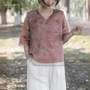 Áo sơ mi linen ngắn tay cổ V thêu hoa nổi hai lớp sắc màu - NU9917
