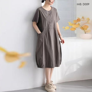 Đầm liền ngắn tay cổ tròn dây rút hai túi tròn - D059