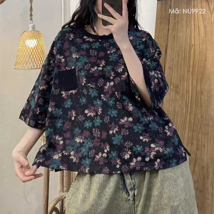 Áo T-shirt ngắn tay cổ tròn in hoa lá một túi nhỏ - NU9922