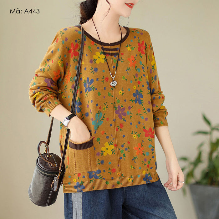 Áo len dài tay cổ tròn phối màu in hoa lá một túi - A443
