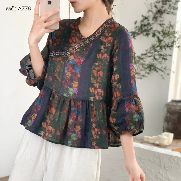 Áo sơ mi linen tay lửng cổ V vạt chéo in hoa lá - A778