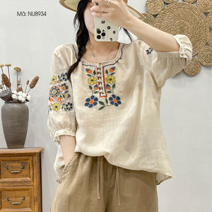 Áo sơ mi linen ngắn tay cổ tròn thêu hoa lá đối xứng - NU8934