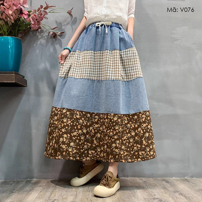 Chân váy denim lưng thun in hoa lá phối caro - V076