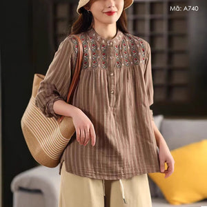 Áo sơ mi linen dài tay cổ đứng thêu retro kẻ sọc - A740
