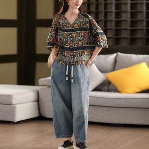 Áo sơ mi linen ngắn tay cổ V in hoa văn trừu tượng - A915