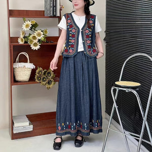 Áo khoác gile denim cổ tròn thêu hoa hoa văn thổ cẩm - A960