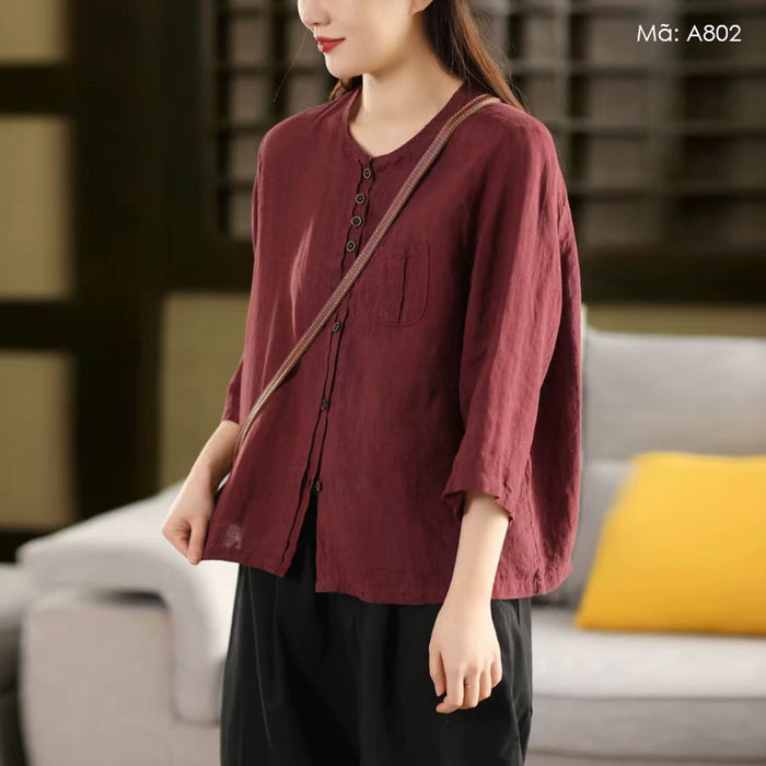 Áo sơ mi linen tay lửng cổ tròn một túi khuy kép - A802
