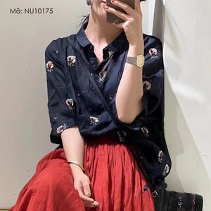 Áo sơ mi linen ngắn tay cổ đức thêu những chùm hoa - NU10175