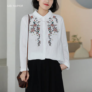 Áo sơ mi linen dài tay cổ đức thêu hoa lá đối xứng trước ngực - NU9938