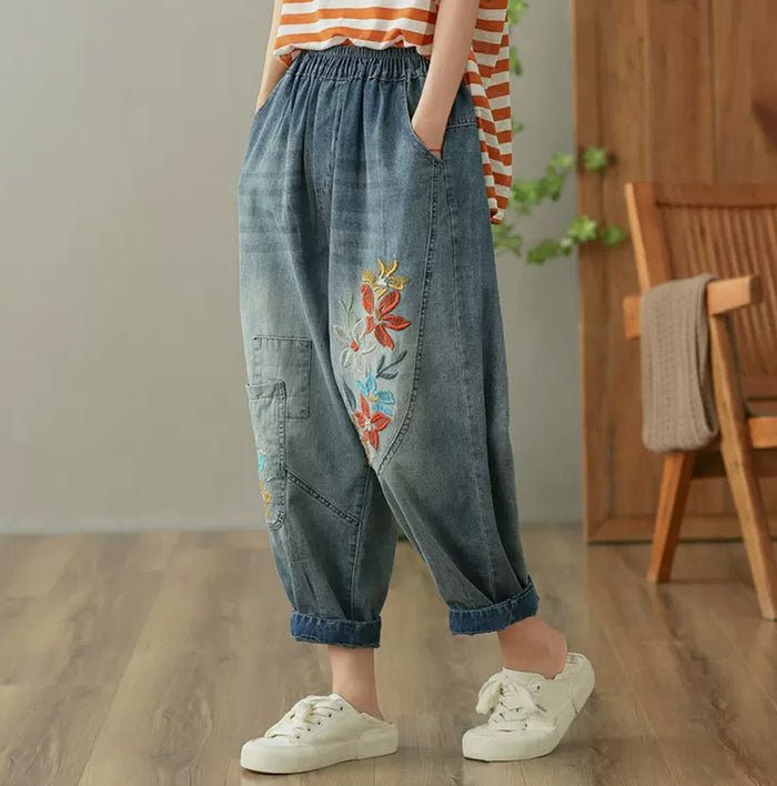 Quần baggy denim lưng thun thêu hoa túi kiểu - NU8976