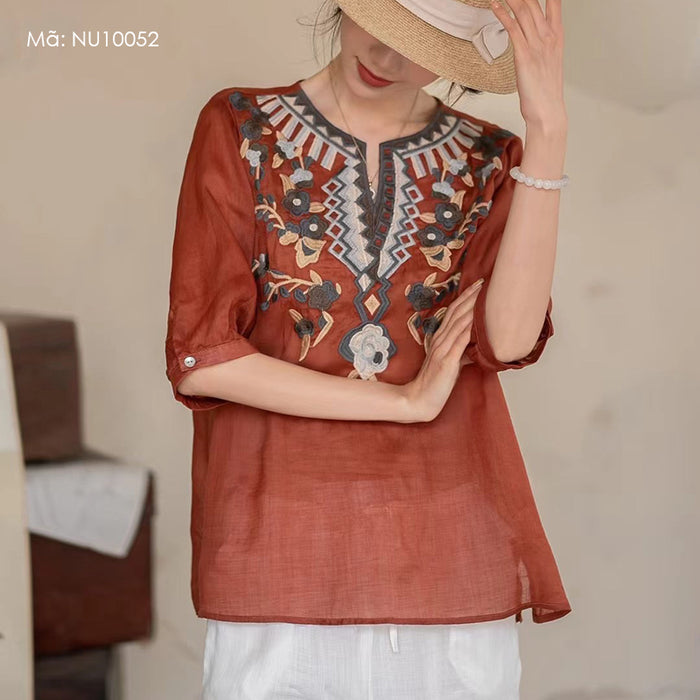Áo sơ mi linen ngắn tay cổ tròn xẻ V thêu retro - NU10052