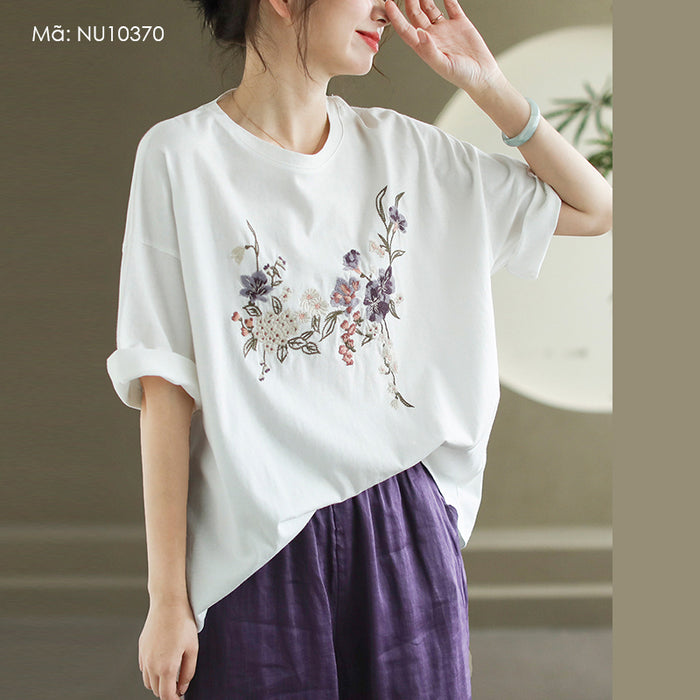 Áo T-shirt ngắn tay cổ tròn thêu hoa lá - NU10370