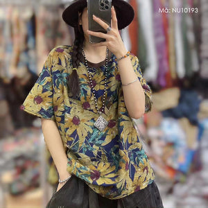 Áo T-shirt ngắn tay cổ tròn phối màu in hoa lá - NU10193