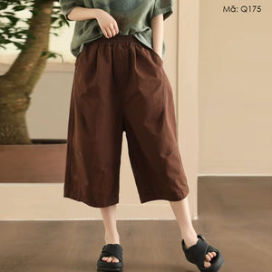 Quần sooc lưng thun hai túi sau ống rộng - Q175