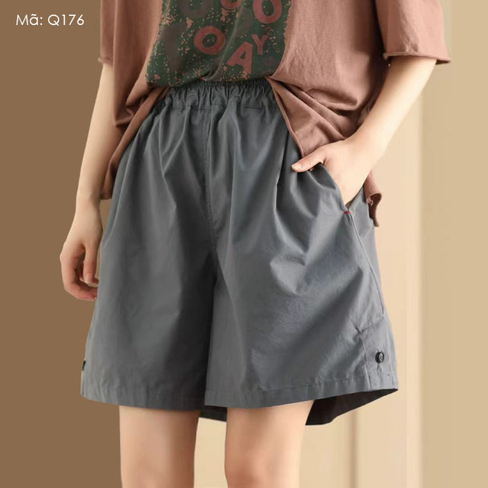 Quần sooc lưng thun đính khuy kiểu một túi sau - Q176