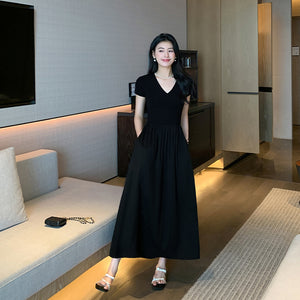 Đầm liền dệt kim ngắn tay cổ V eo xếp ly kiểu - D016