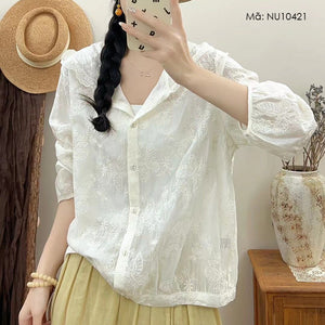 Áo khoác cardigan dài tay có mũ thêu những chú bướm - NU10421