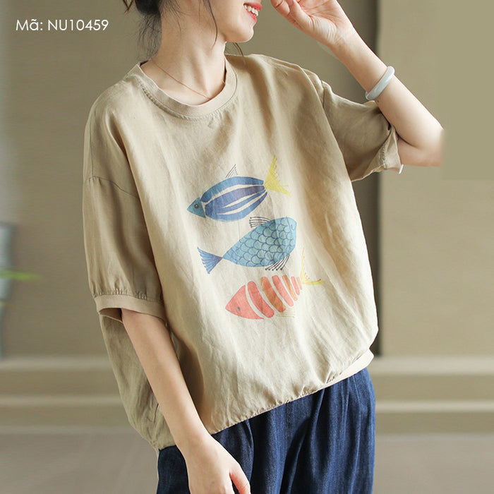 Áo T-shirt linen ngắn tay cổ tròn in những chú cá gỗ - NU10459