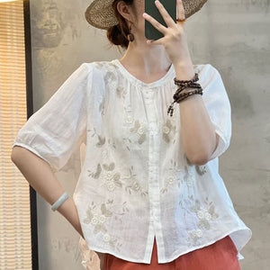 Áo sơ mi linen ngắn cổ tròn xếp ly thêu hoa lá - NU9773