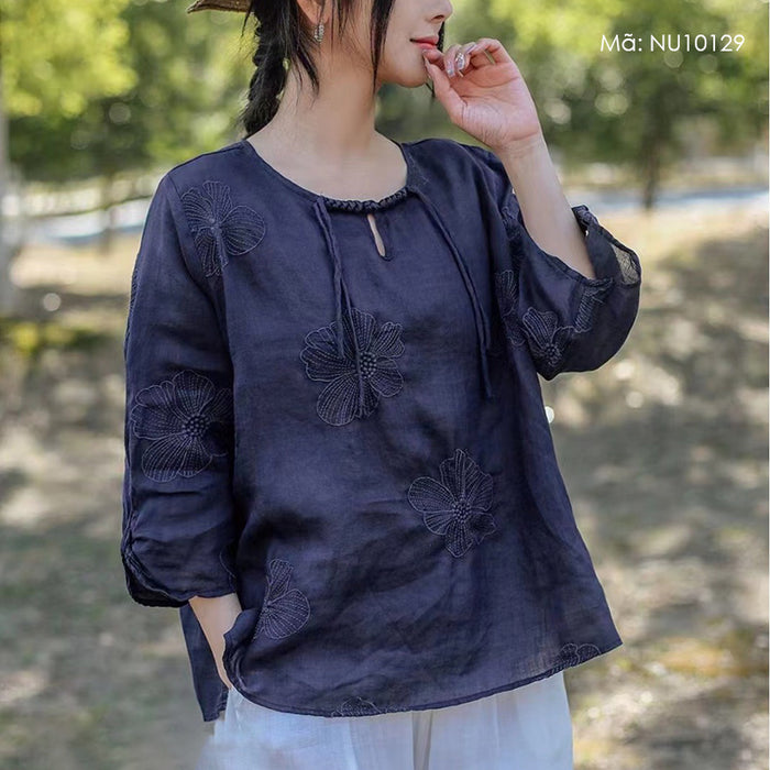 Áo T-shirt linen tay lửng cổ tròn cột dây thêu hoa lá - NU10129