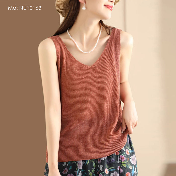 Áo T-shirt sát nách cổ V dệt kim - NU10163