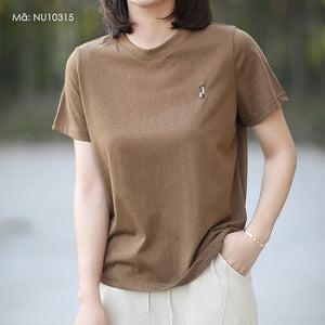 Áo T-shirt ngắn tay cổ tròn thêu hai người - A021