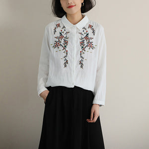 Áo sơ mi linen dài tay cổ đức thêu hoa lá đối xứng trước ngực - NU9938