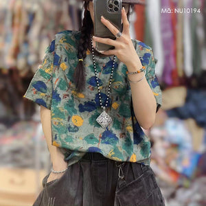 Áo T-shirt ngắn tay cổ tròn phối màu in hoa lá - NU10193