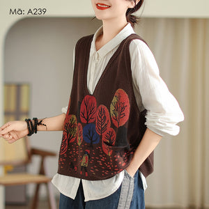 Áo len gile sát nách in hình rừng cây - A238