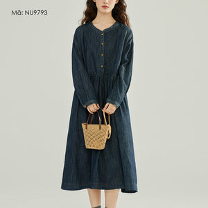 Đầm liền denim dài tay cổ trái tim khuy tròn - NU9793