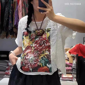 Áo T-shirt linen ngắn tay cổ tròn in hoa lá vạt xẻ - NU10443