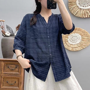 Áo sơ mi ngắn tay cổ tròn xẻ V một túi kẻ sọc - A071