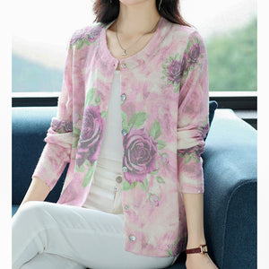 Áo khoác len cardigan dài tay cổ tròn in bông hồng - A464