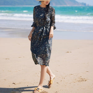 Đầm liền linen ngắn tay cổ tròn in những chiếc lá - NU9900
