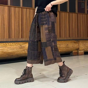 Quần baggy linen lửng lưng thun chắp vá hoa văn trừu tượng - NU10427