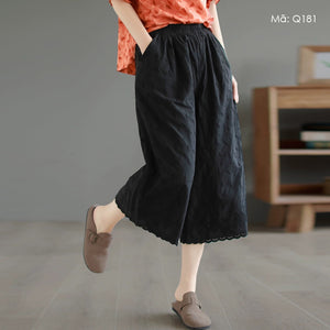Quần baggy linen lửng thêu hoa văn retro - Q180