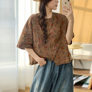 Áo T-shirt ngắn tay cổ tròn in hoa lá vạt lệch - A794