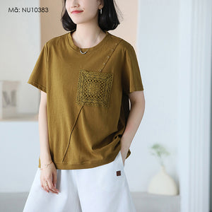Áo T-shirt ngắn tay cổ tròn thêu trang trí ô vuông - NU10382