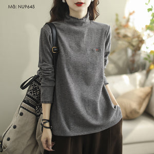 Áo T-shirt dài tay cổ lọ đính ren thêu túi hoa - NU9644